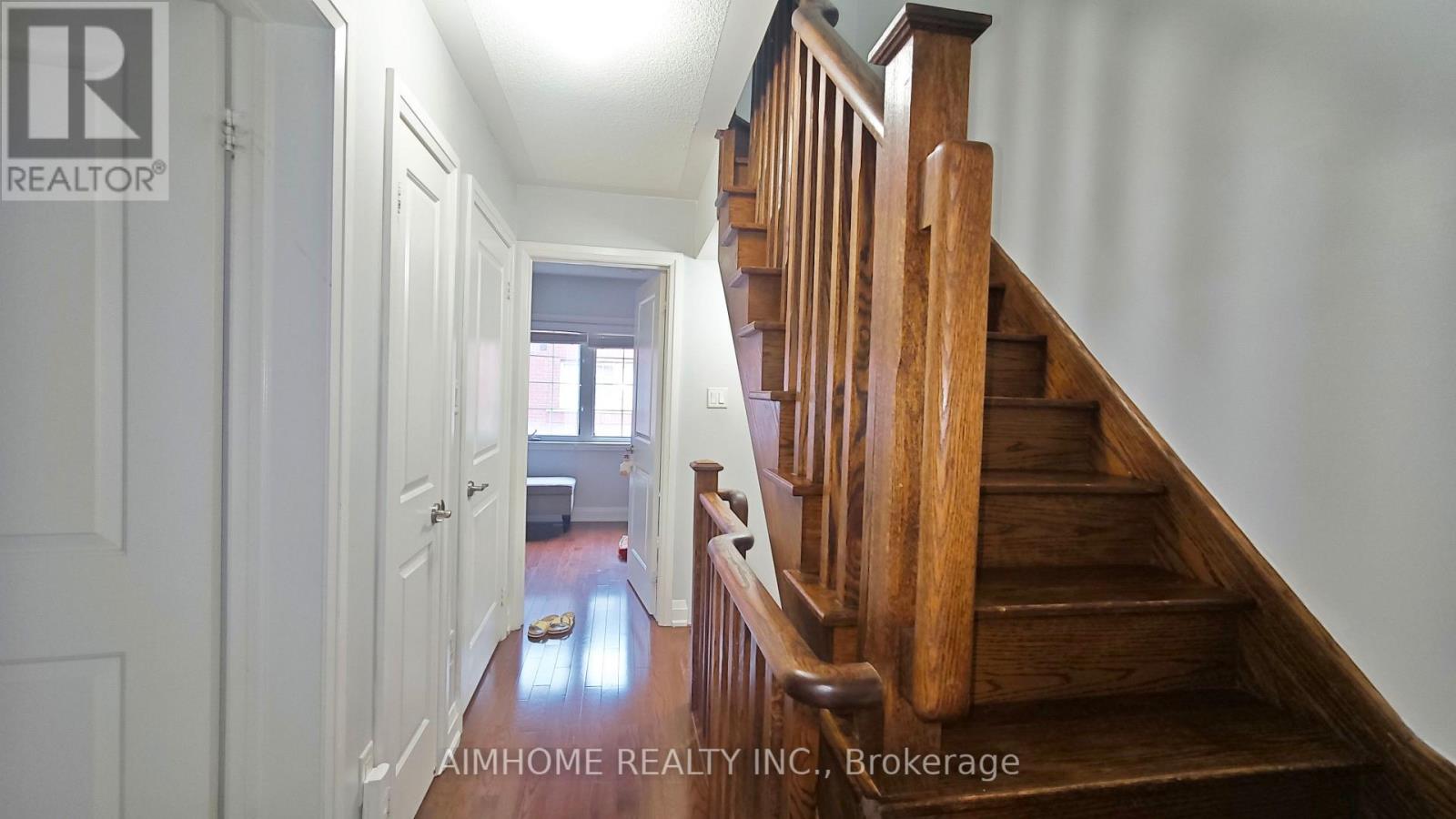 40 Raffeix Lane, Toronto, Ontario  M5A 0G5 - Photo 13 - C13594454