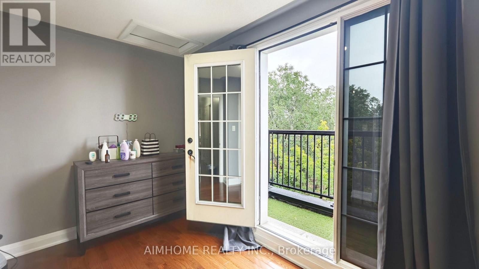 40 Raffeix Lane, Toronto, Ontario  M5A 0G5 - Photo 20 - C13594454