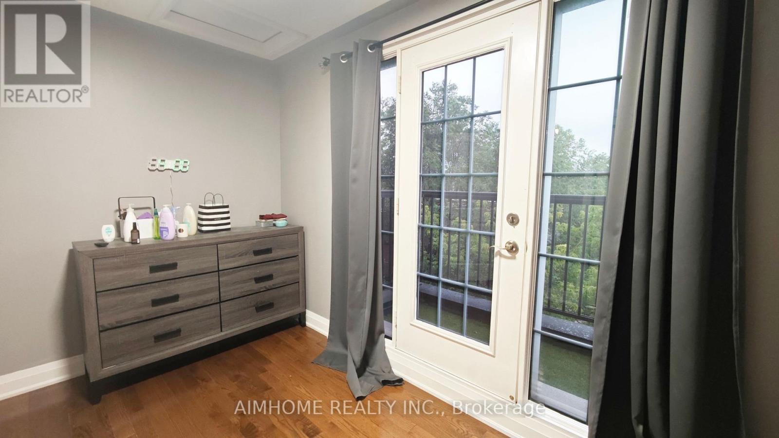 40 Raffeix Lane, Toronto, Ontario  M5A 0G5 - Photo 22 - C13594454