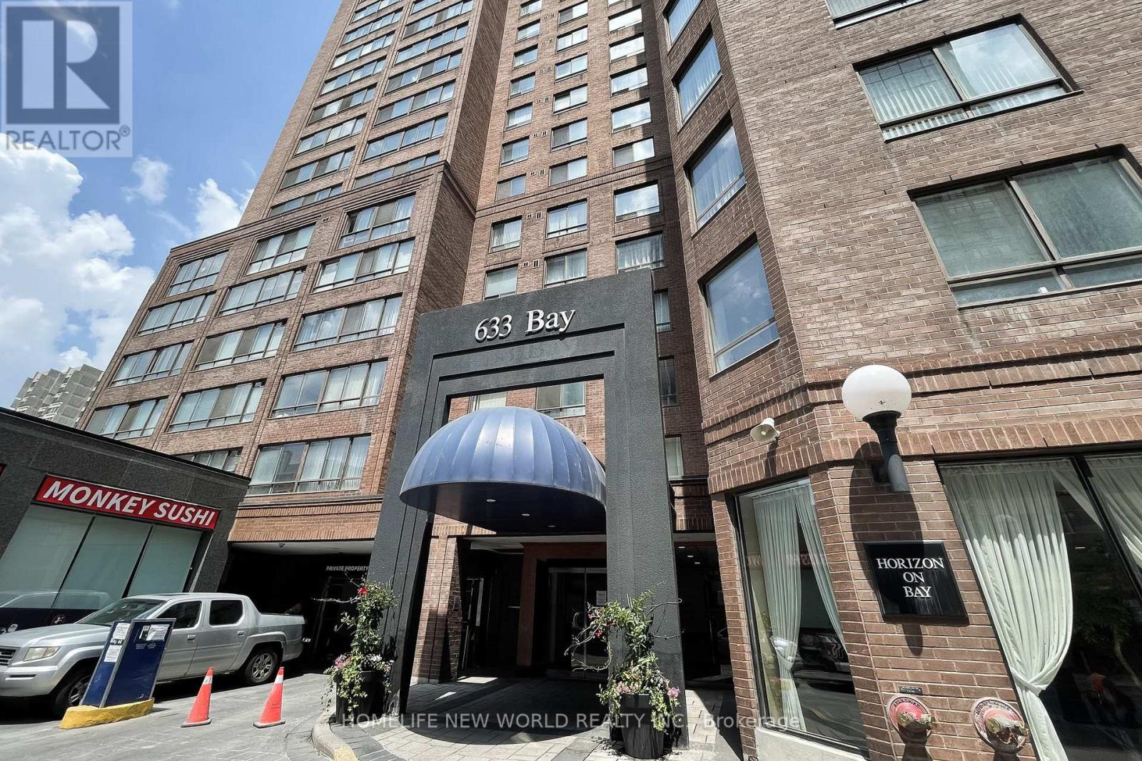 1003 - 633 Bay Street, Toronto, Ontario  M5G 2G4 - Photo 4 - C13594458