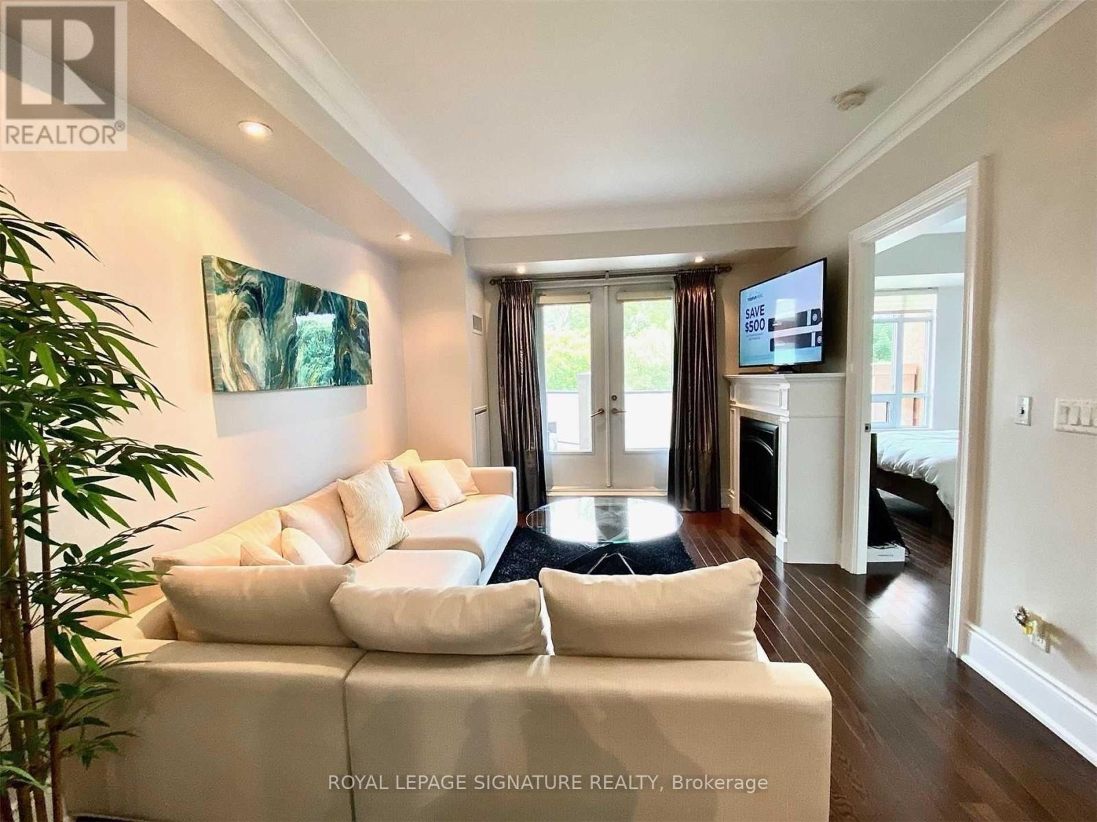 322 - 1717 Avenue Road, Toronto, Ontario  M5M 0A2 - Photo 3 - C13594546