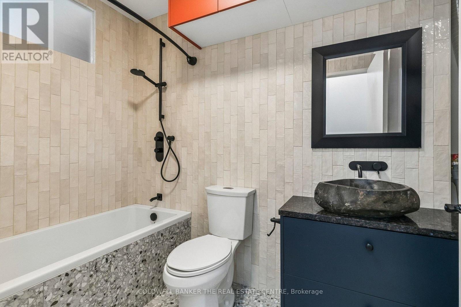1103 - 80 Mill Street S, Toronto, Ontario  M5A 4T3 - Photo 9 - C13594578