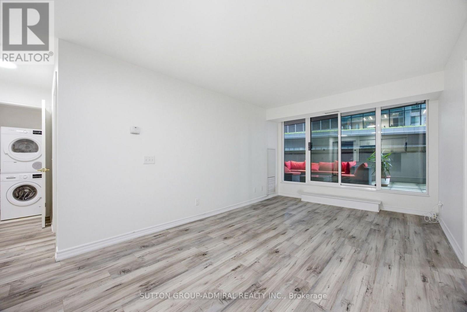 309 - 30 Grand Trunk Crescent, Toronto, Ontario  M5J 3A4 - Photo 10 - C13594604