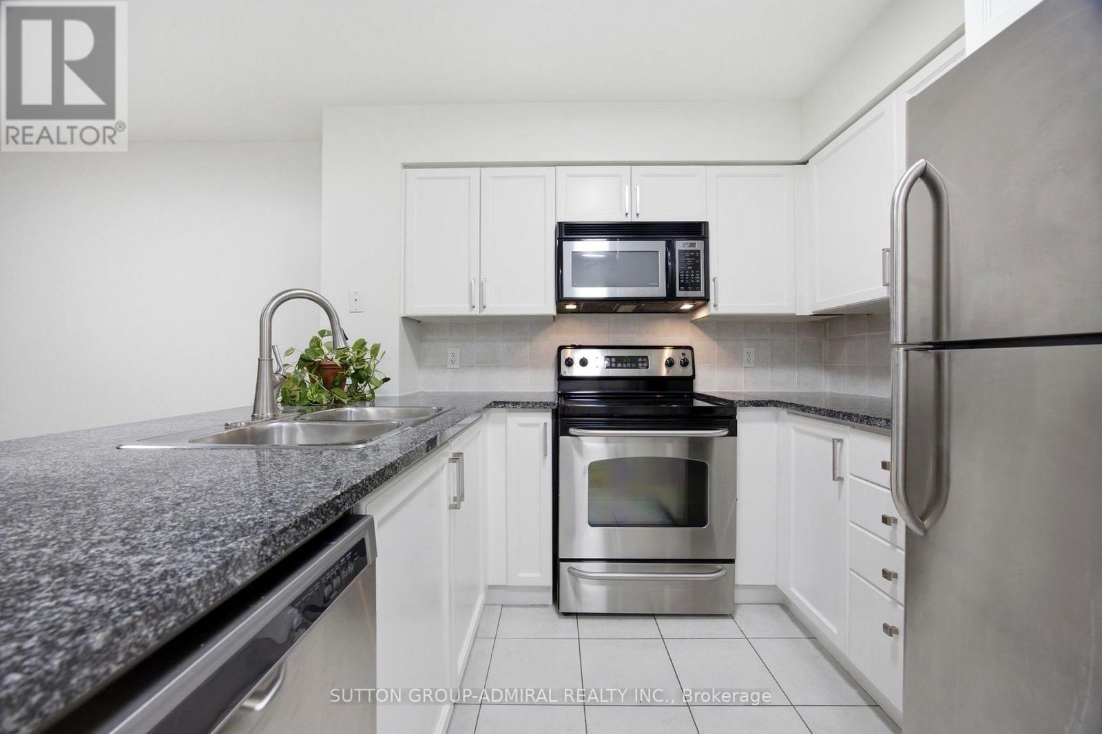 309 - 30 Grand Trunk Crescent, Toronto, Ontario  M5J 3A4 - Photo 7 - C13594604