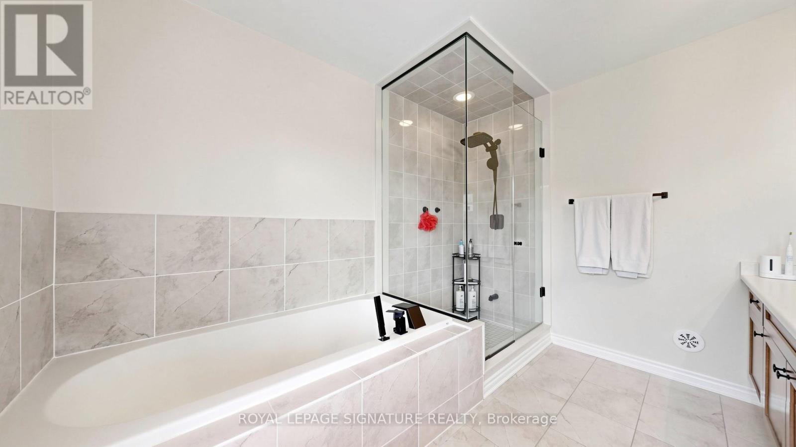 10 - 35 Heron Park Place, Toronto, Ontario  M1E 0B8 - Photo 34 - E13594386