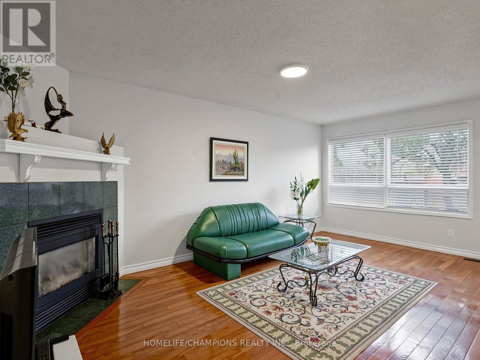 1622 Sandhurst Crescent, Pickering, Ontario  L1V 6R5 - Photo 11 - E13594416