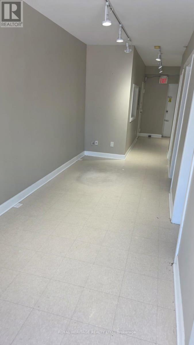 4 - 677 Marksbury Road, Pickering, Ontario  L1W 2T3 - Photo 5 - E13594448