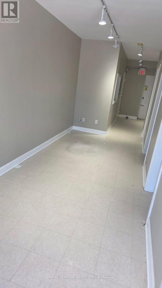 4 - 677 Marksbury Road, Pickering, Ontario  L1W 2T3 - Photo 7 - E13594448
