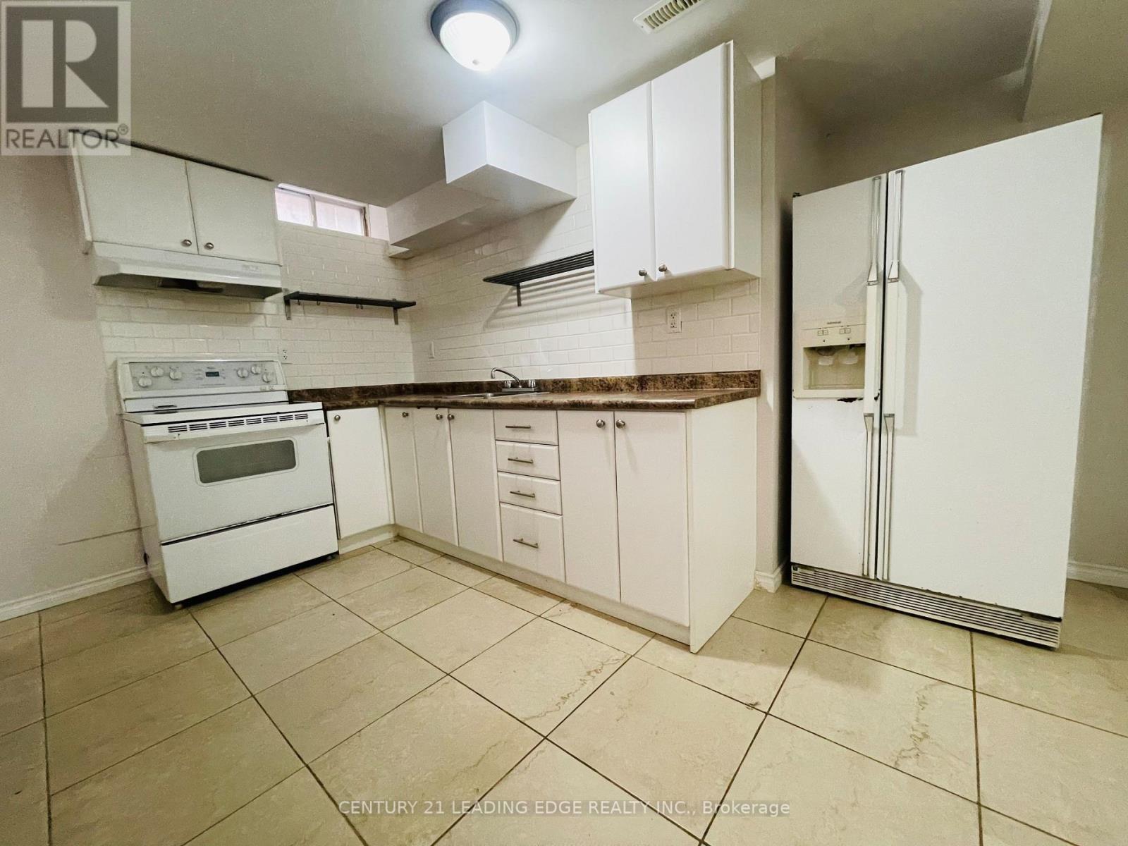 Bsmt - 26 Angus Drive, Ajax, Ontario  L1S 5B6 - Photo 11 - E13594488
