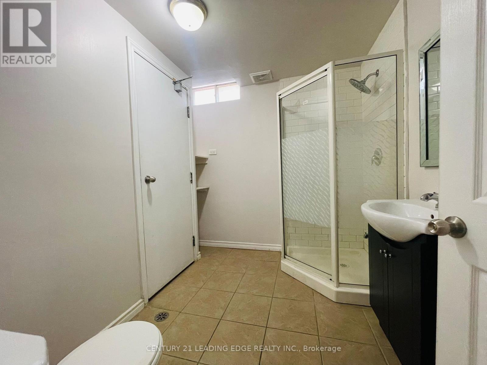 Bsmt - 26 Angus Drive, Ajax, Ontario  L1S 5B6 - Photo 13 - E13594488