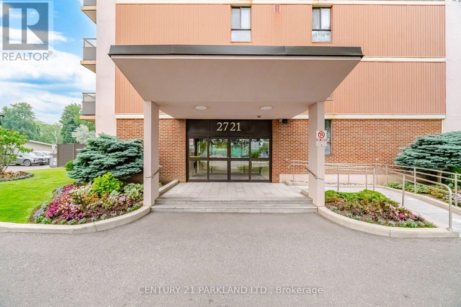 203 - 2721 VICTORIA PK AVENUE, Toronto, Ontario