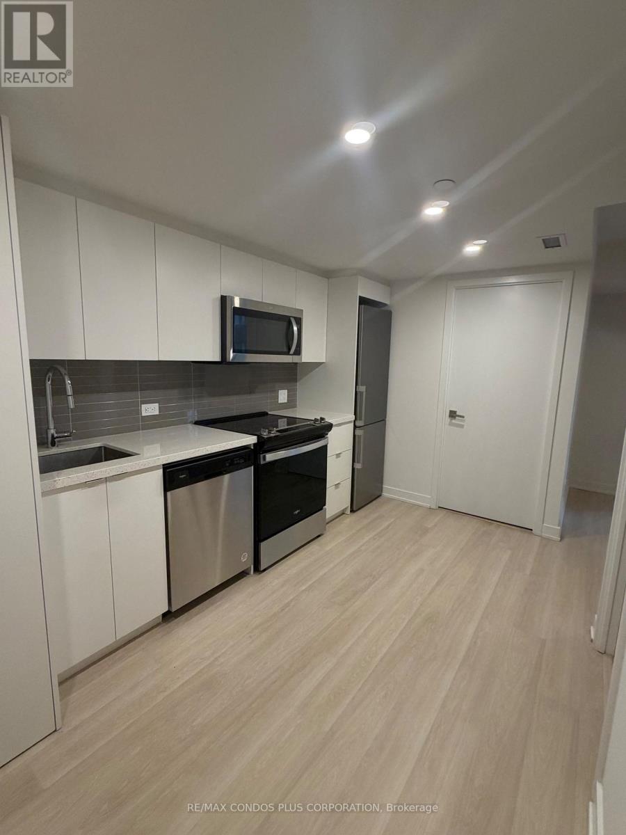 301 - 30 Tretti Way, Toronto, Ontario  M3H 0E3 - Photo 4 - C13594518