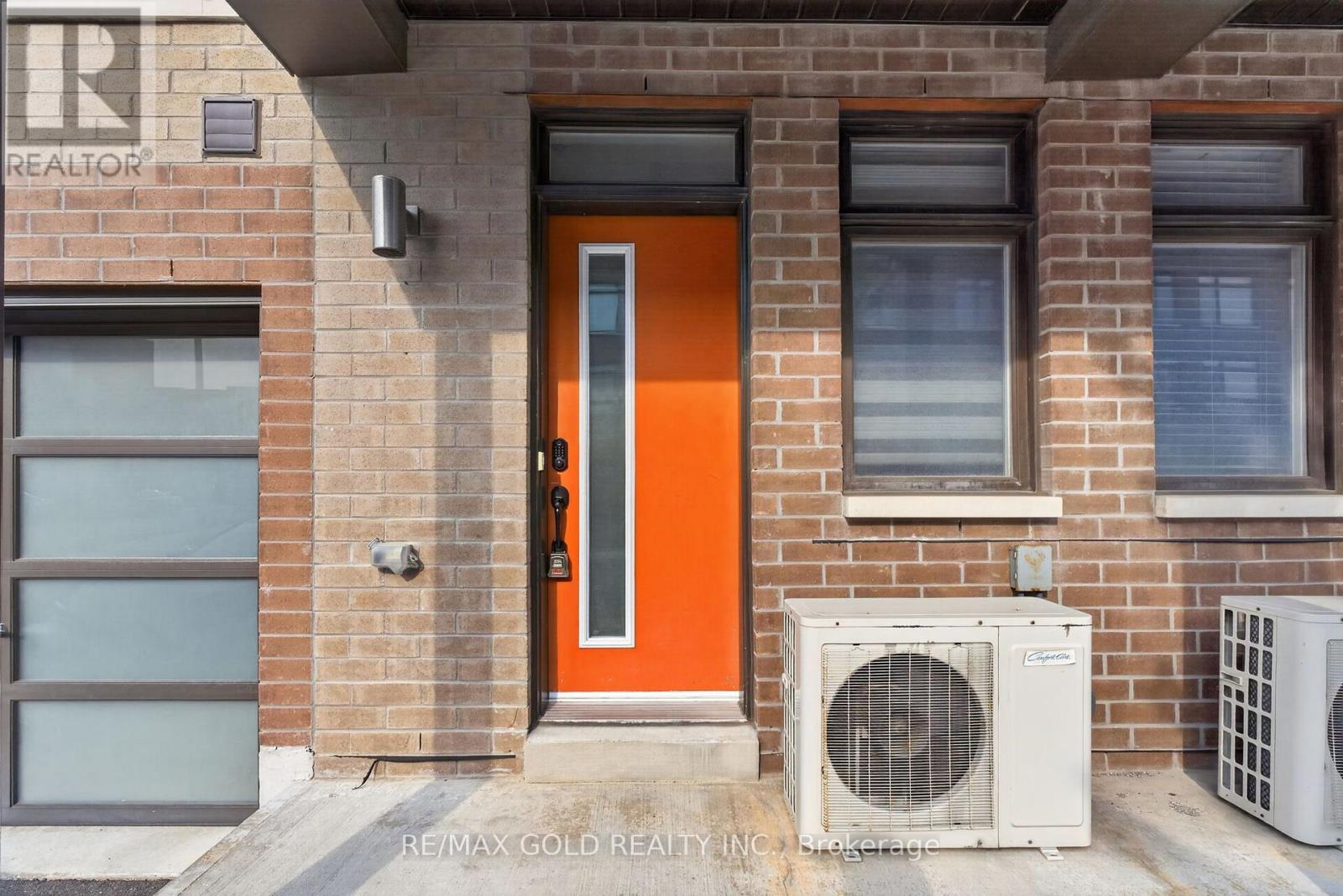 5 Beliveau Street, Vaughan, Ontario  L4L 0M1 - Photo 4 - N13594612