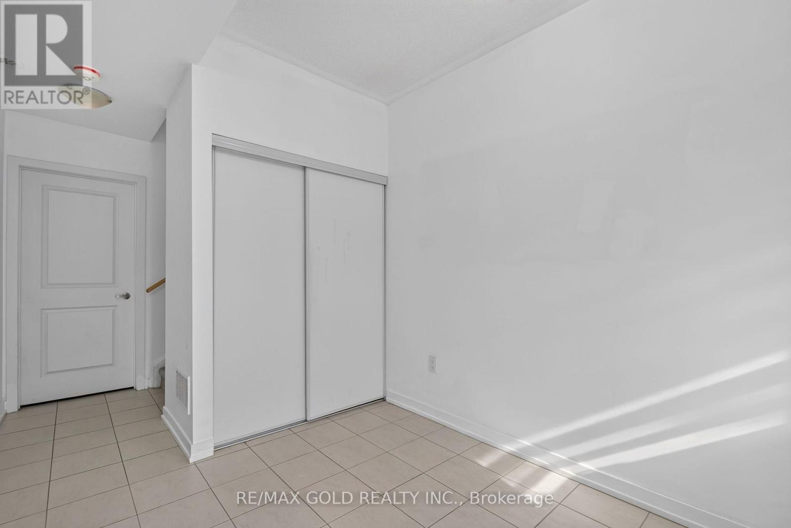 5 Beliveau Street, Vaughan, Ontario  L4L 0M1 - Photo 7 - N13594612