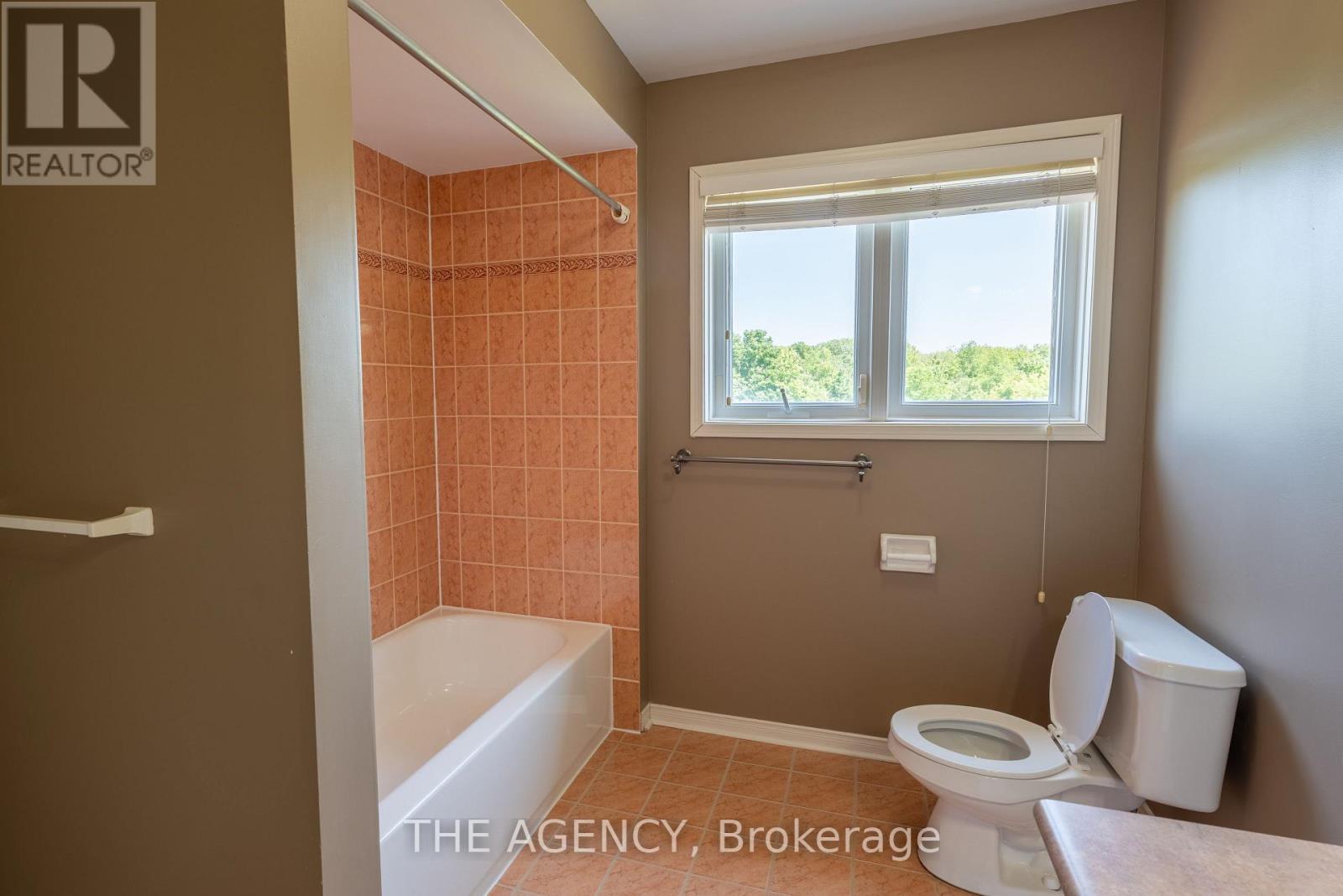 Upper - 45 Silvervalley Drive, Caledon, Ontario  L7E 2Y7 - Photo 30 - W13593880