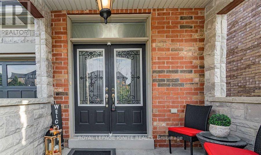 4760 Deforest Crescent, Burlington, Ontario  L7M 0K1 - Photo 4 - W13594466