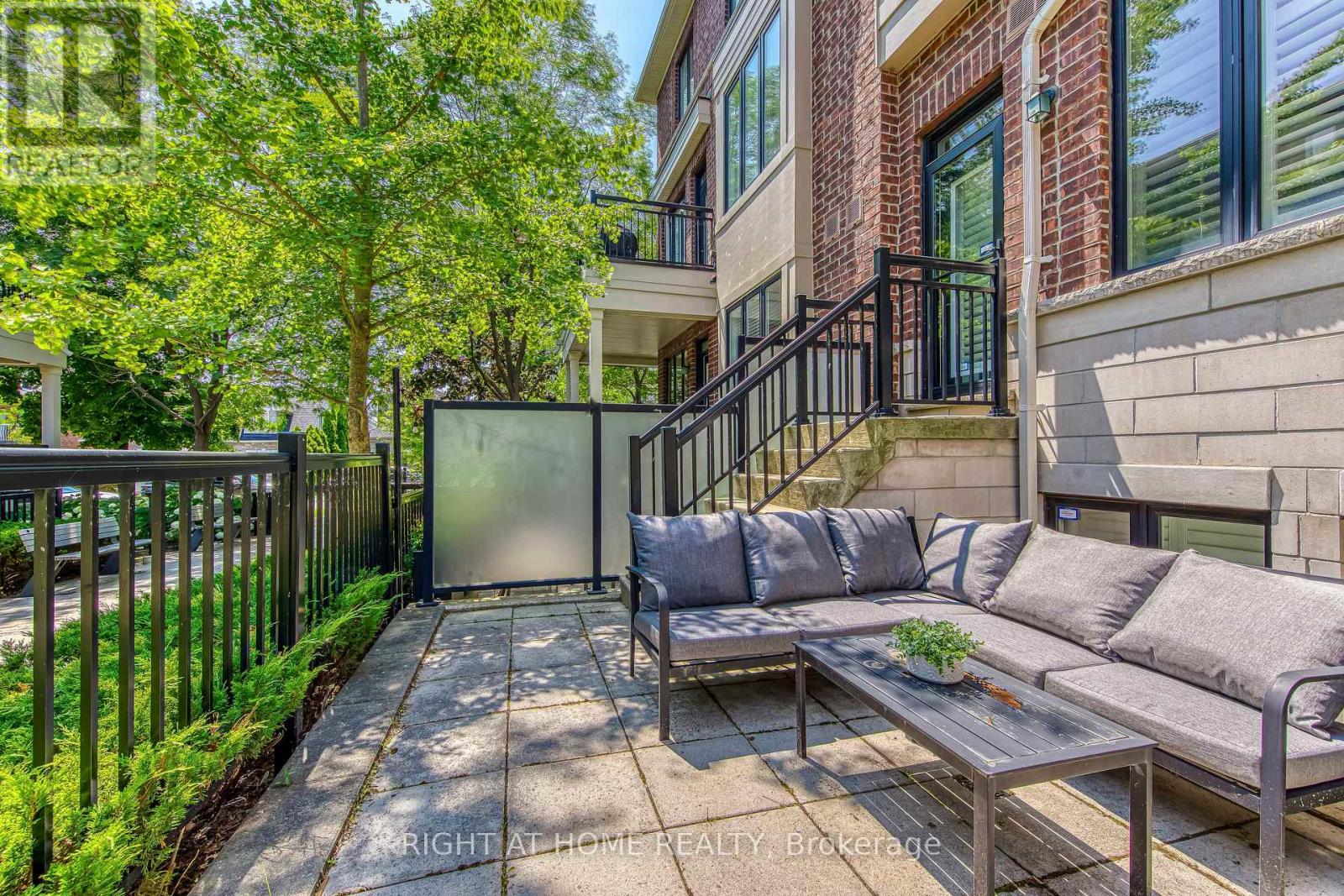109 - 40 Carnation Avenue, Toronto, Ontario  M8V 0B8 - Photo 2 - W13594516