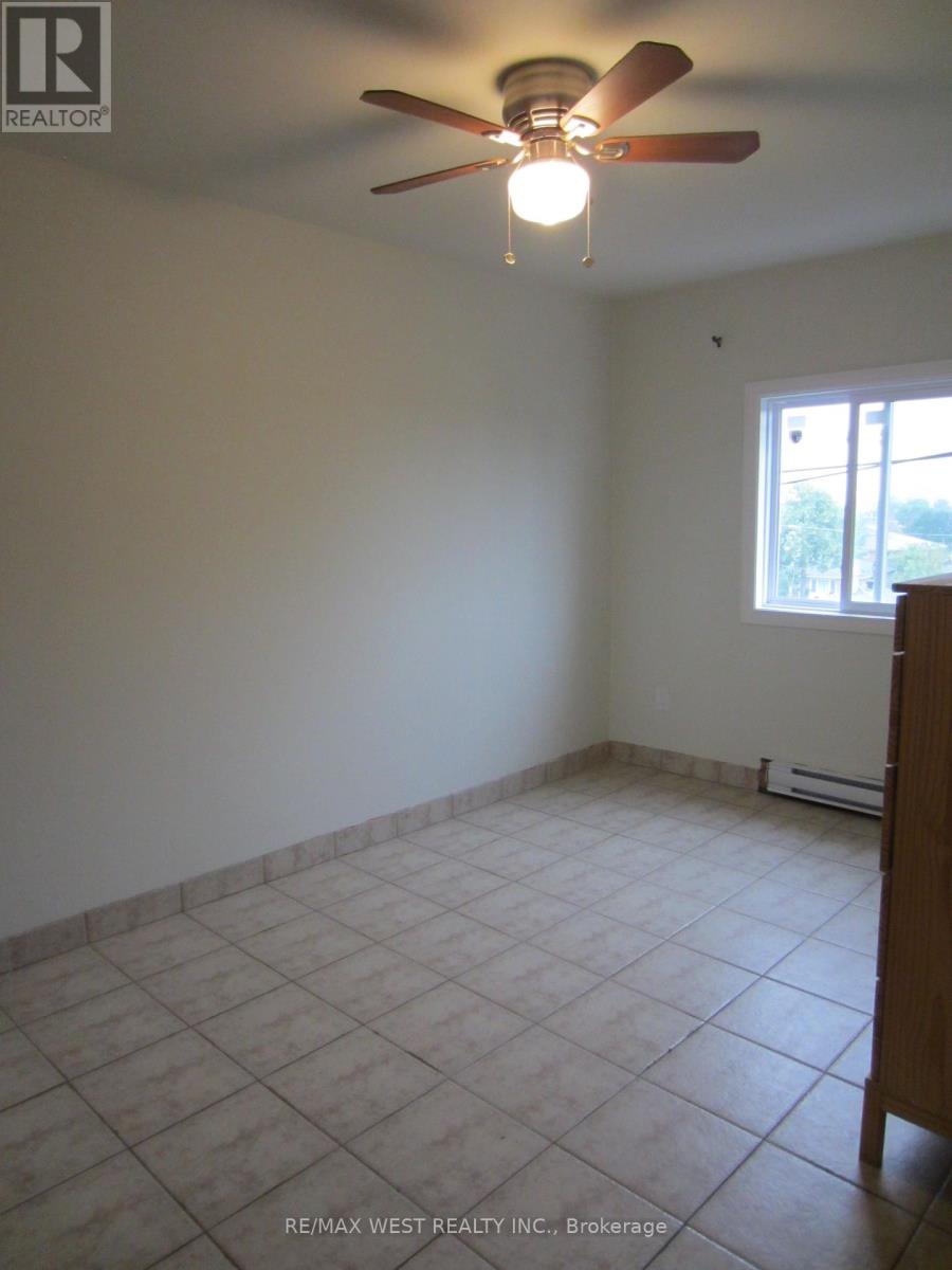 8 - 2965 Islington Avenue, Toronto, Ontario  M9L 2K8 - Photo 10 - W13594540
