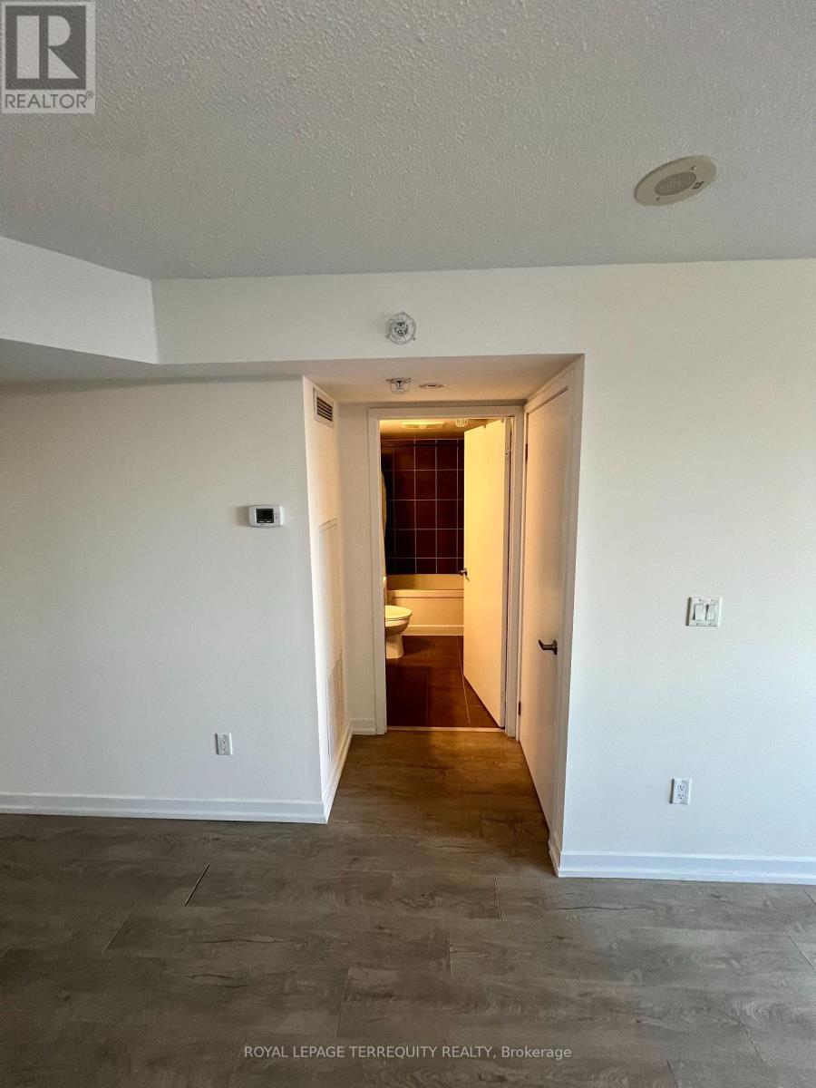 513 - 1420 Dupont Street, Toronto, Ontario  M6H 0C2 - Photo 6 - W13594640