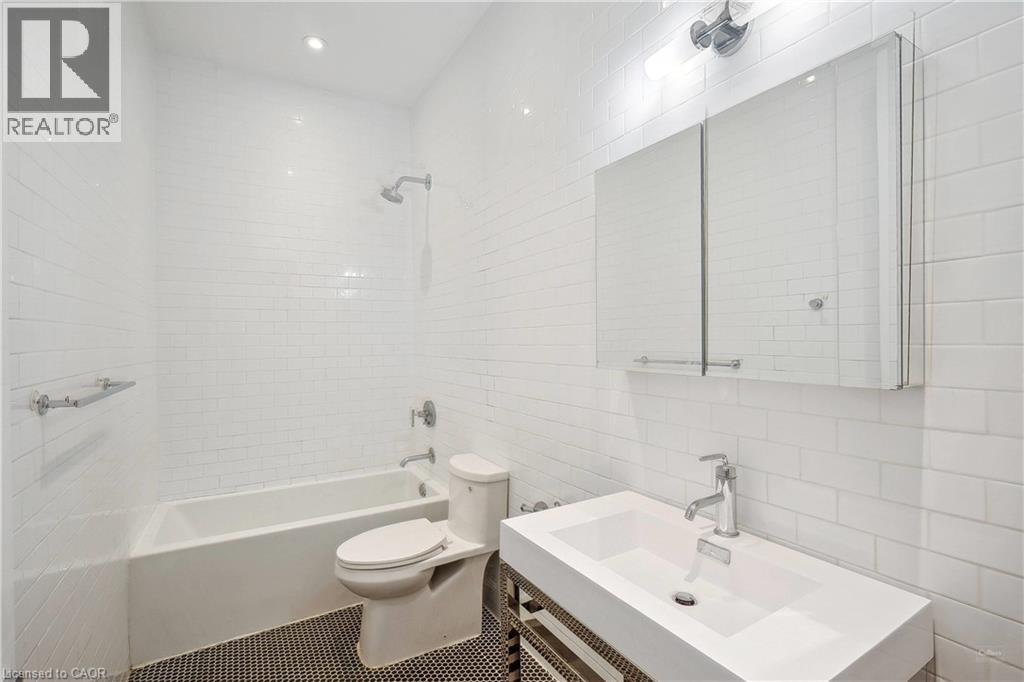 220 Dundurn Street S Unit# 134, Hamilton, Ontario  L8P 4K7 - Photo 3 - 40850404