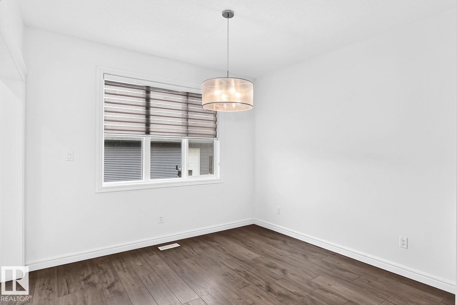1261 Rosenthal Bv NW, Edmonton, Alberta  T5T 7N6 - Photo 13 - E4500134