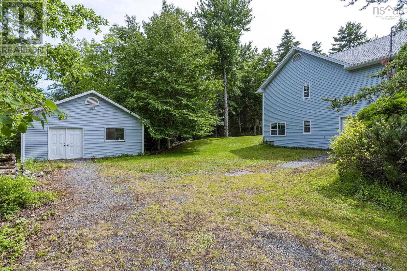 46 Blue Mountain Road, Hammonds Plains, Nova Scotia  B4B 1L1 - Photo 45 - 202618356