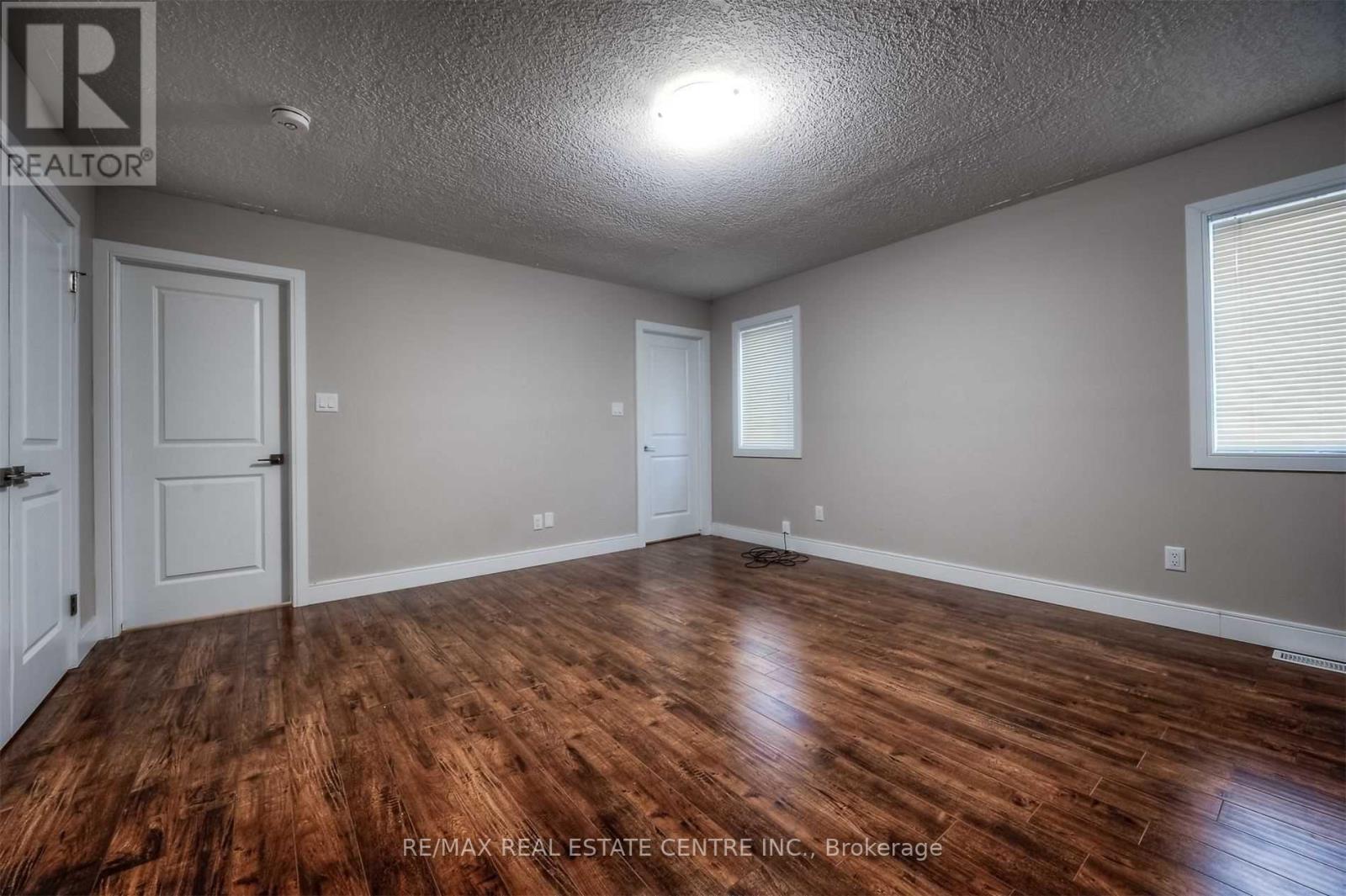 8 - 292 Falcon Drive, Woodstock, Ontario  N4T 0C1 - Photo 13 - X13592900