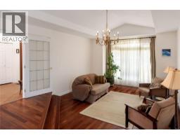 740 Royal Pine Drive, Kelowna, British Columbia  V1Y 9G2 - Photo 10 - 10381761