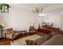 740 Royal Pine Drive, Kelowna, British Columbia  V1Y 9G2 - Photo 11 - 10381761