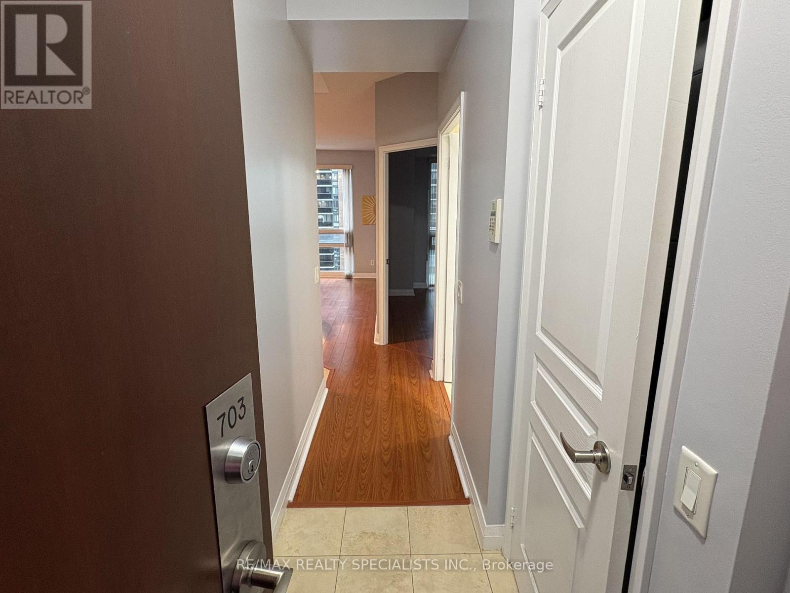 703 - 1121 Bay Street, Toronto, Ontario  M5S 3L9 - Photo 4 - C13594722