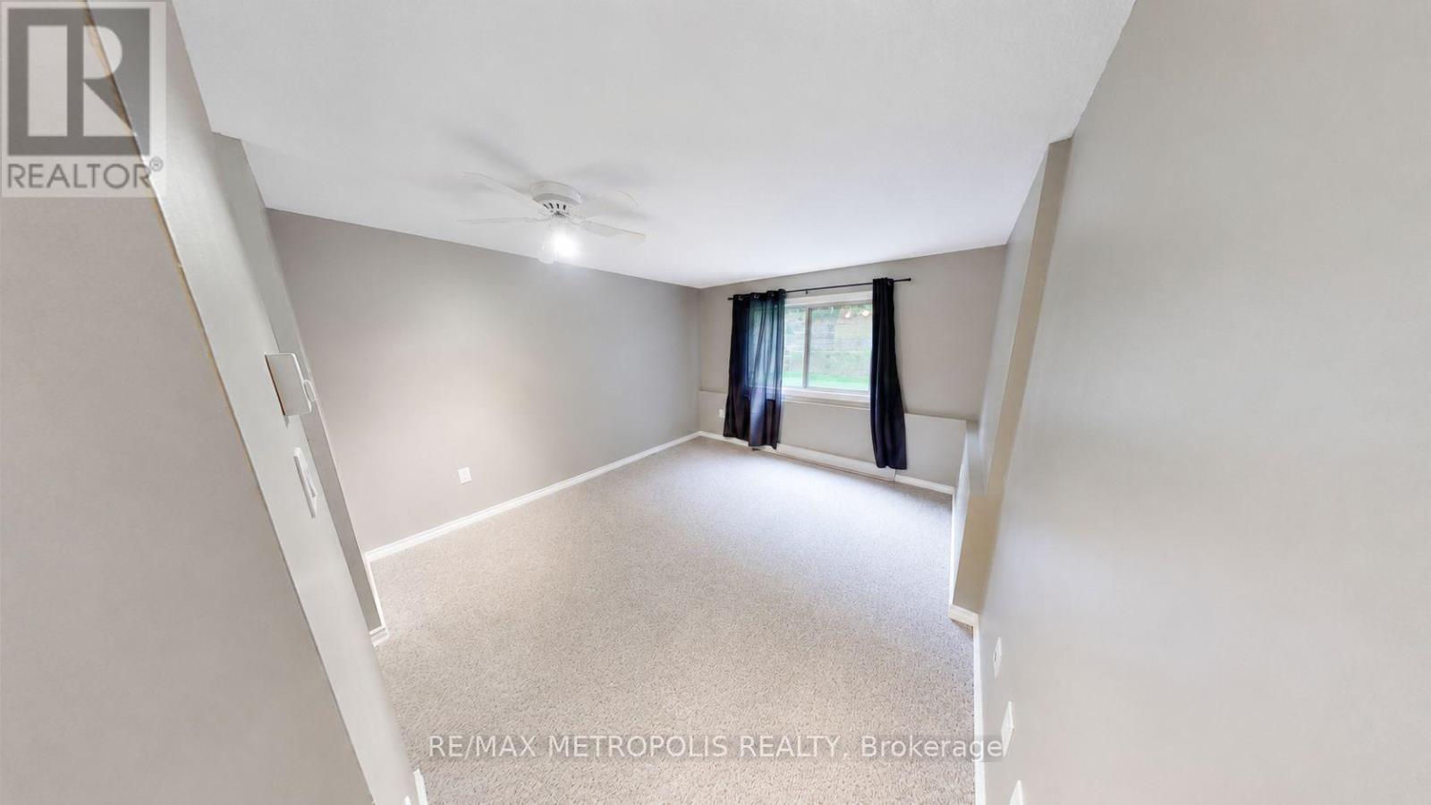 1 - 3 Sawmill Road, Barrie, Ontario  L4N 6X3 - Photo 2 - S13594668