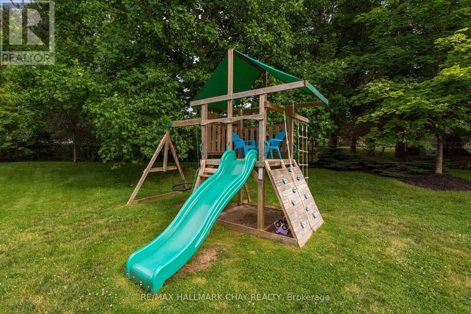 32 Forest Hill Drive, Springwater (Midhurst), Ontario  L0L 1X0 - Photo 37 - S13594742
