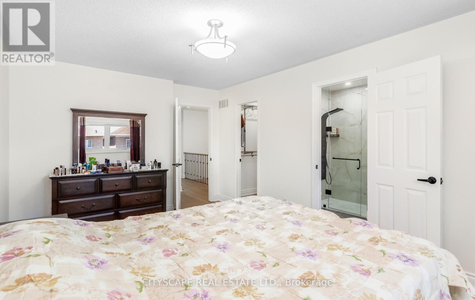 5685 Topaz Place, Mississauga, Ontario  L5M 7B8 - Photo 28 - W13594724