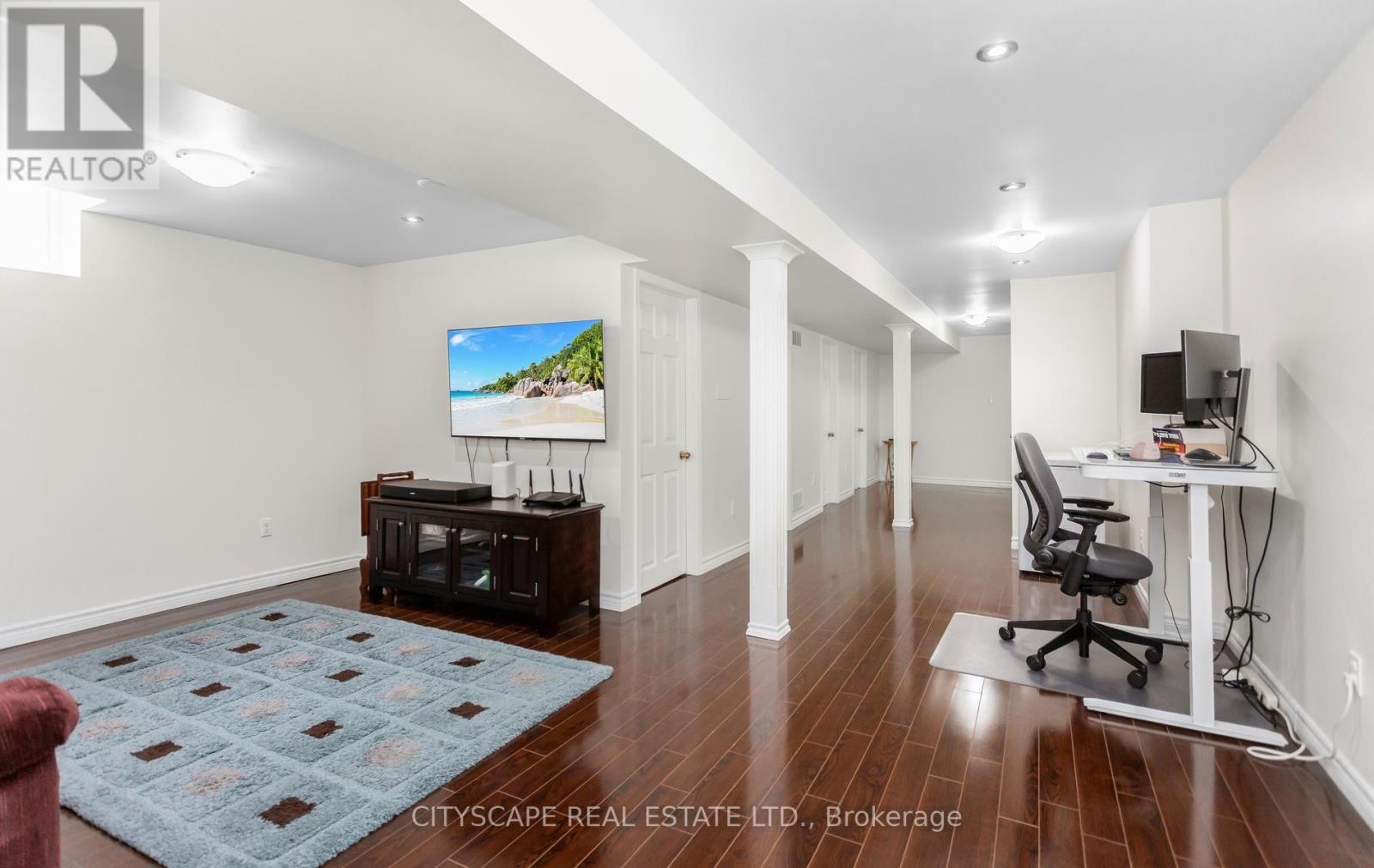 5685 Topaz Place, Mississauga, Ontario  L5M 7B8 - Photo 44 - W13594724
