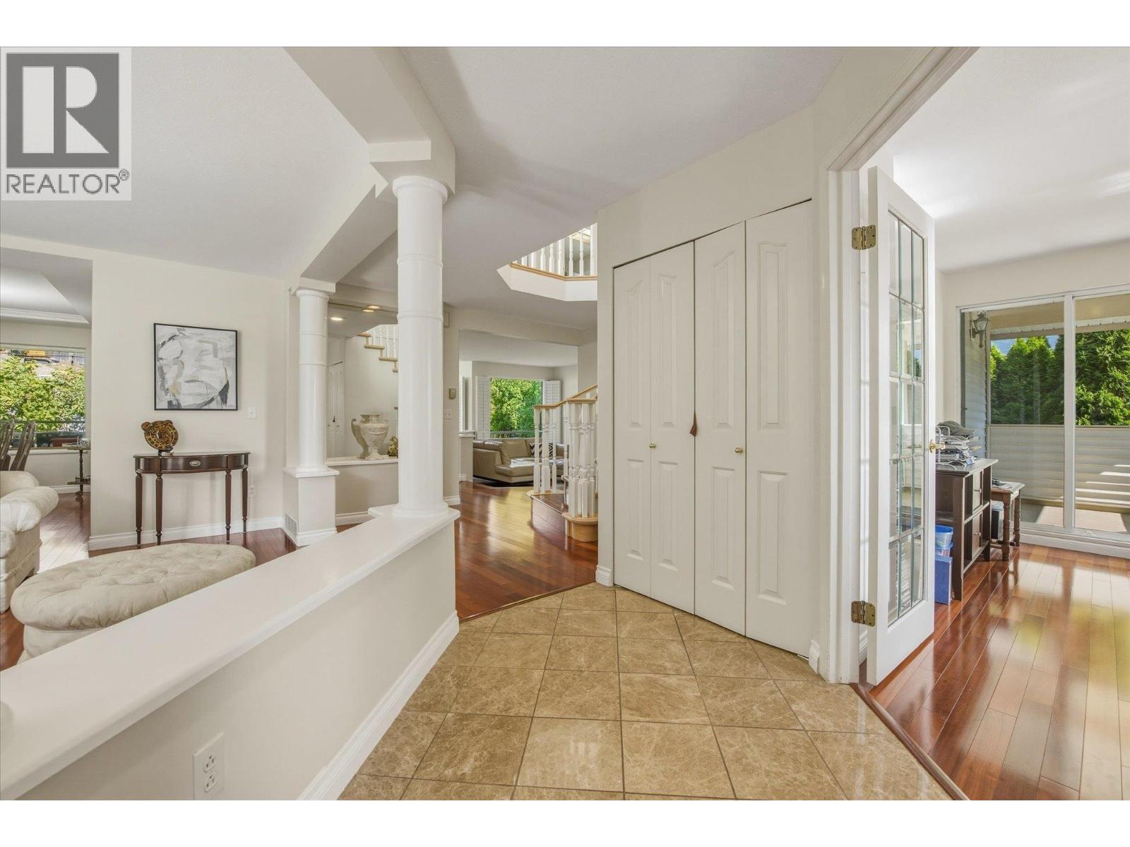 102 Aspenwood Drive, Port Moody, British Columbia  V3H 4V6 - Photo 3 - R3148934