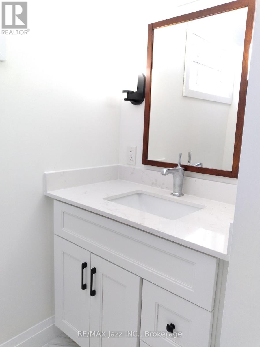 Unit 2 - 751 Phillip Murray Avenue, Oshawa, Ontario  L1J 1J2 - Photo 10 - E13594732