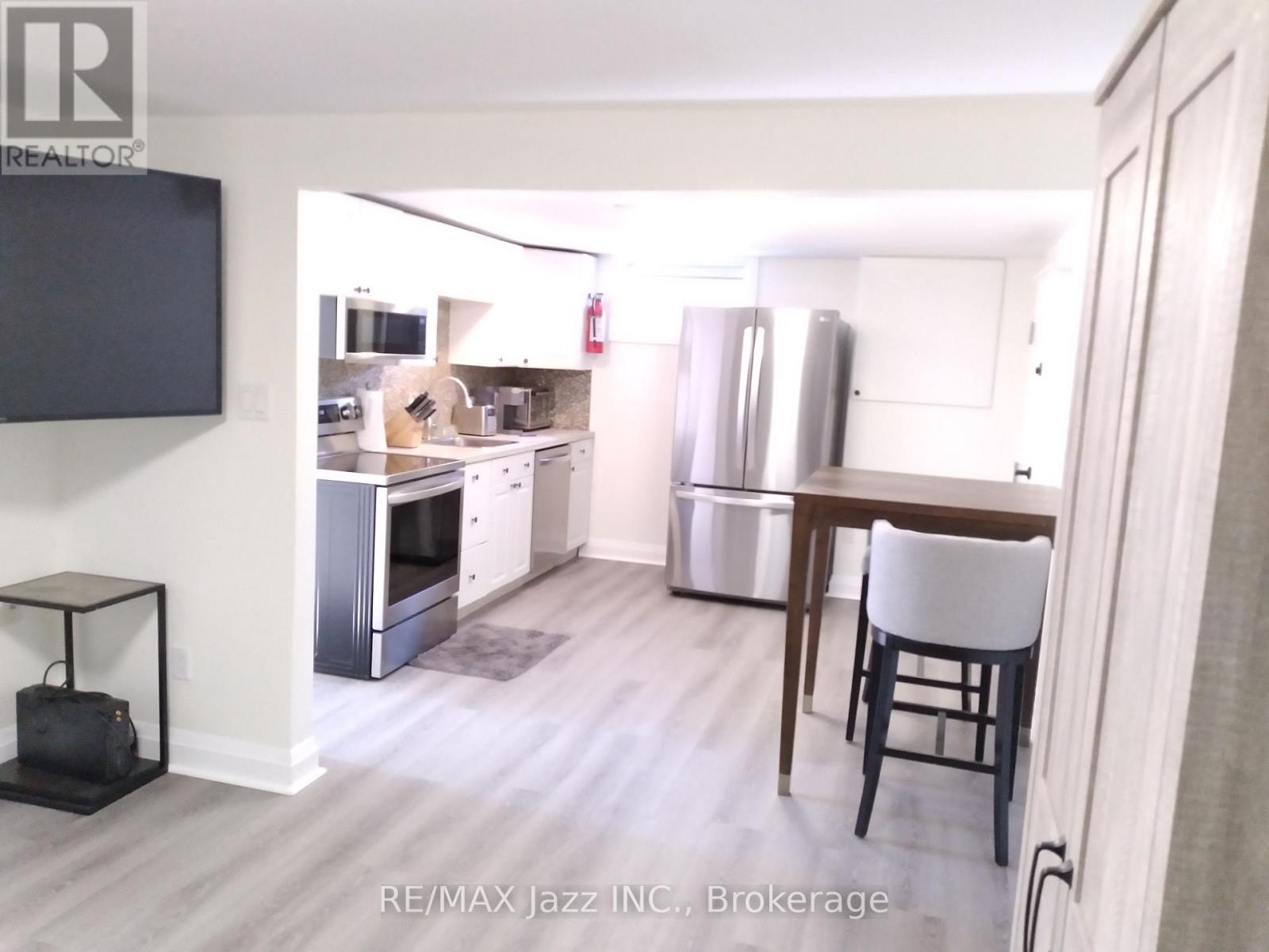 Unit 2 - 751 Phillip Murray Avenue, Oshawa, Ontario  L1J 1J2 - Photo 7 - E13594732