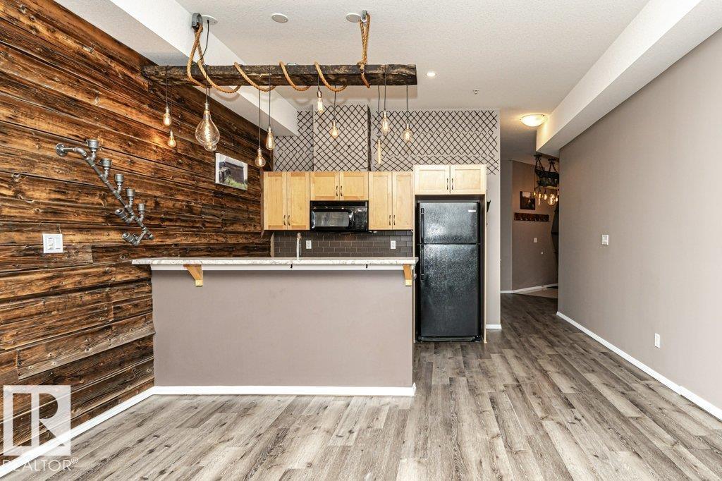 #404 10531 117 St NW, Edmonton, Alberta  T5H 0A8 - Photo 2 - E4500141