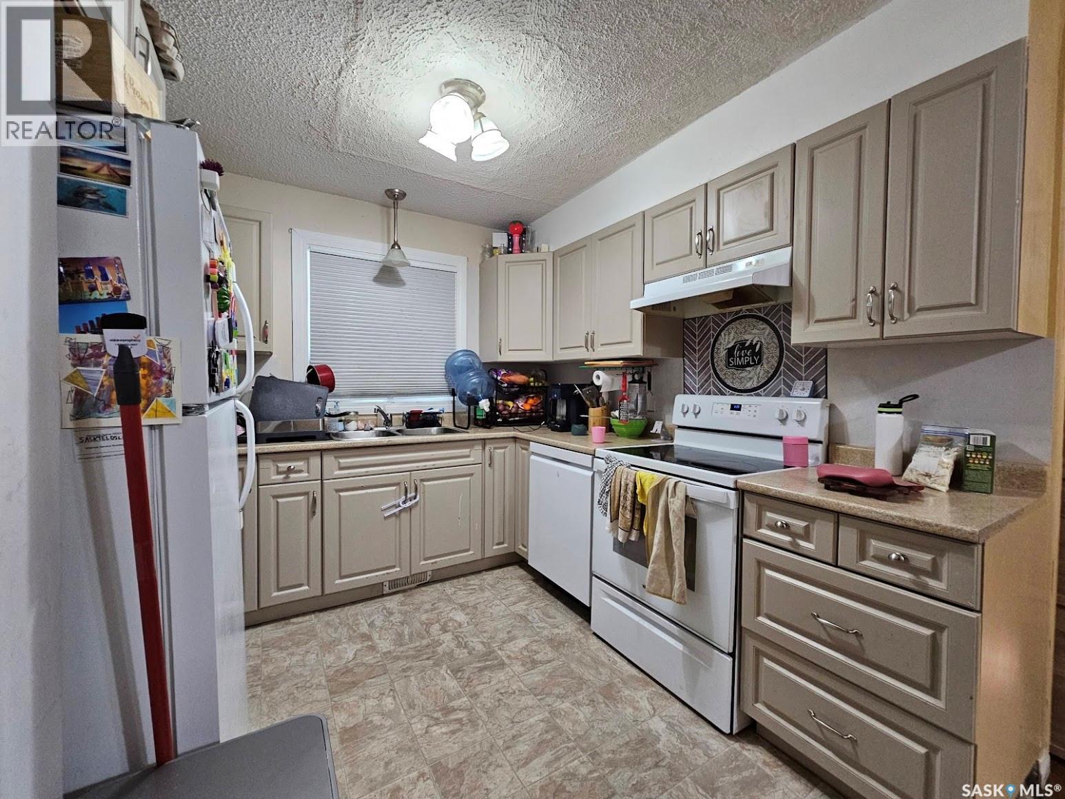 8998 Panton Avenue, North Battleford, Saskatchewan  S9A 3J9 - Photo 14 - SK043410