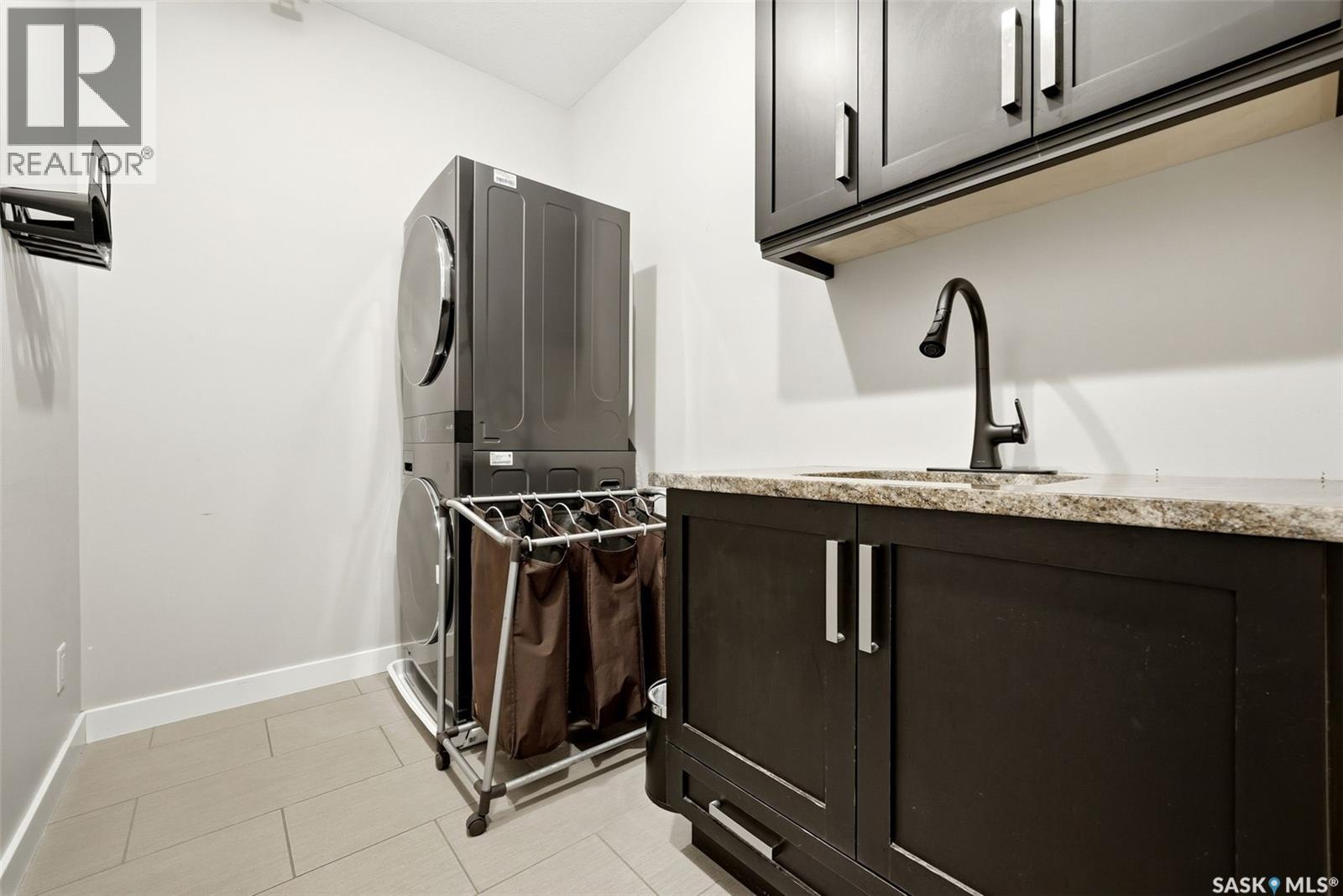 2423 Linner Bay, Regina, Saskatchewan  S4V 1K3 - Photo 44 - SK043342