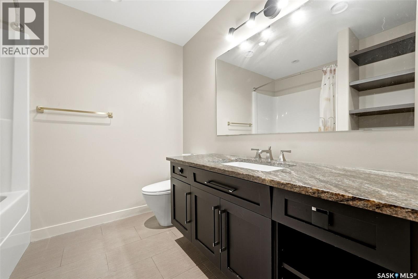 2423 Linner Bay, Regina, Saskatchewan  S4V 1K3 - Photo 58 - SK043342