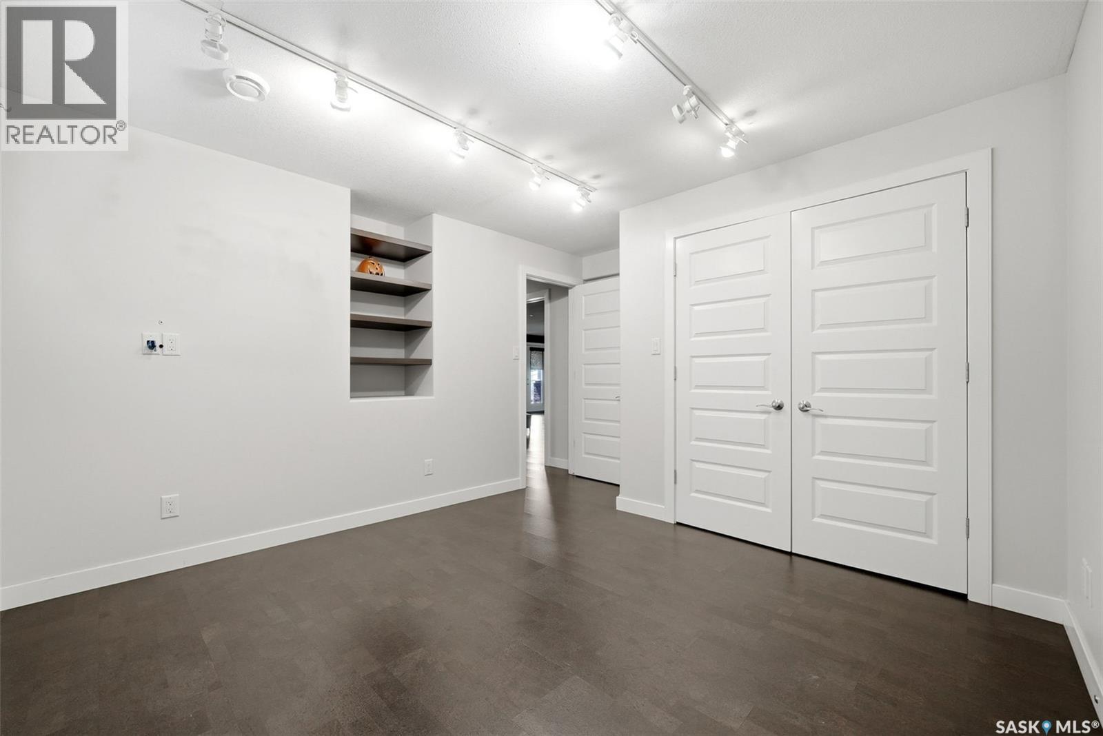 2423 Linner Bay, Regina, Saskatchewan  S4V 1K3 - Photo 59 - SK043342