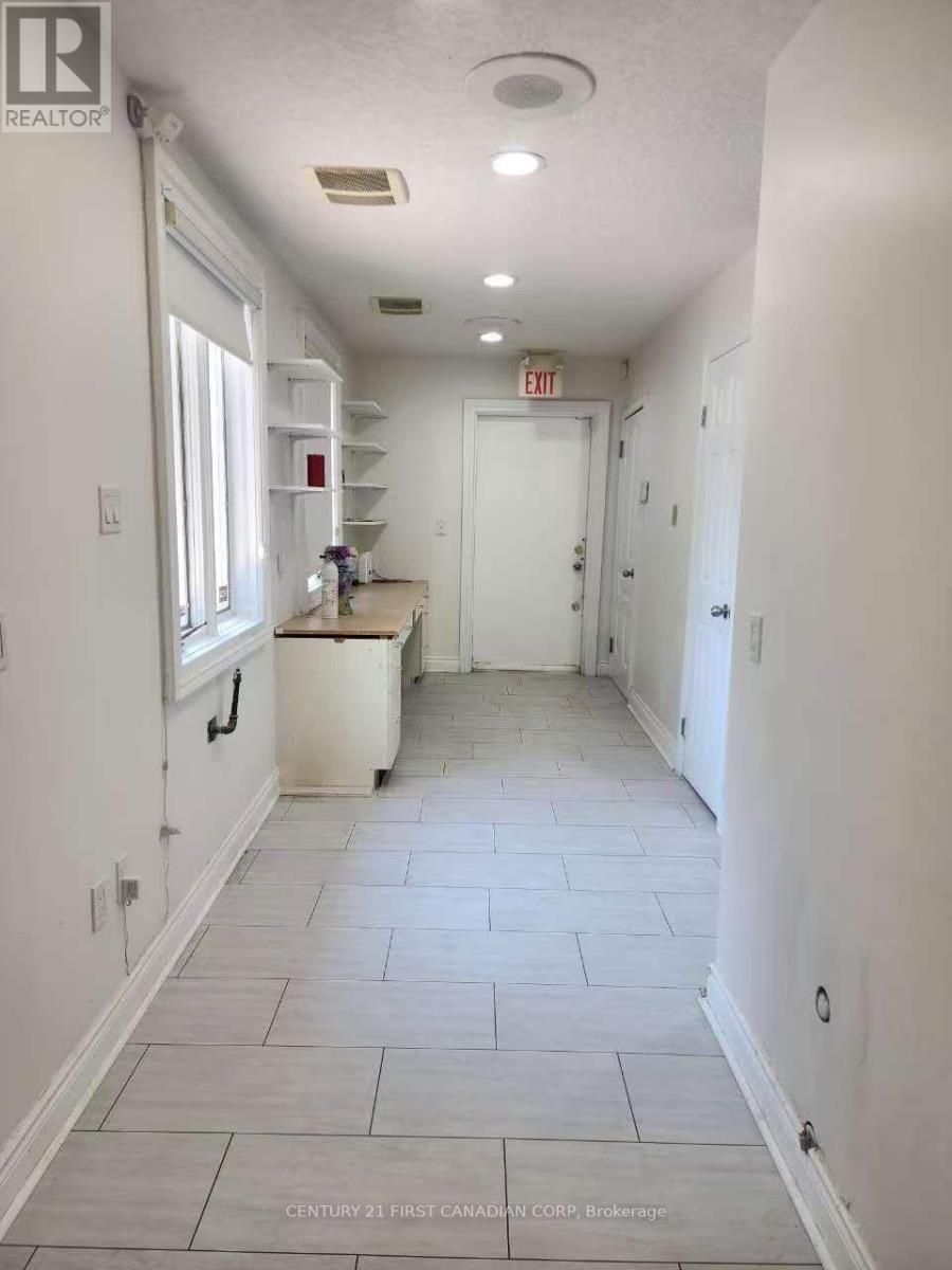 Main Level - 281 Oxford Street E, London East, Ontario  N6A 1V3 - Photo 15 - X13447984