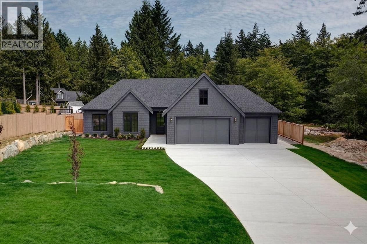 414 SOLAZ PLACE, Gibsons, British Columbia
