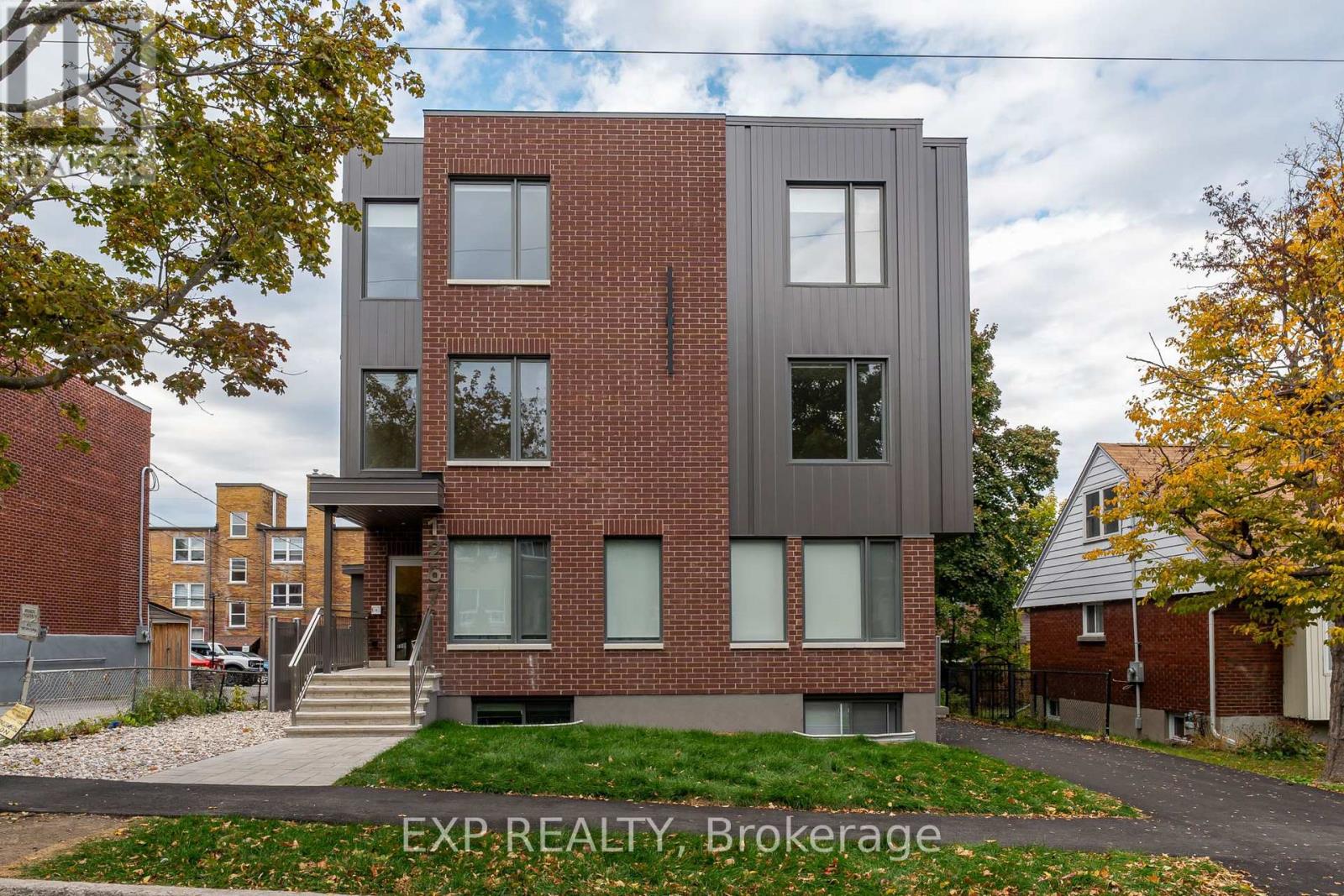 4 - 1267 SUMMERVILLE AVENUE, Ottawa, Ontario