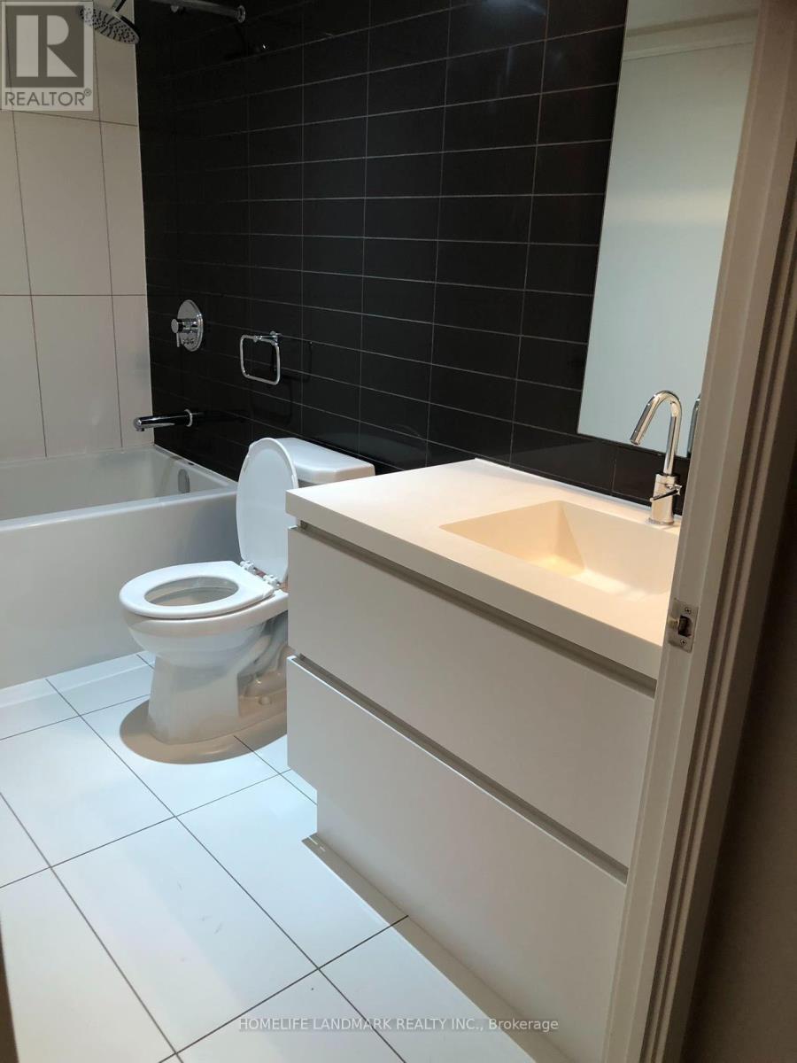 2710 - 75 Queens Wharf Road, Toronto (Waterfront Communities), Ontario  M5V 0J8 - Photo 3 - C13594810