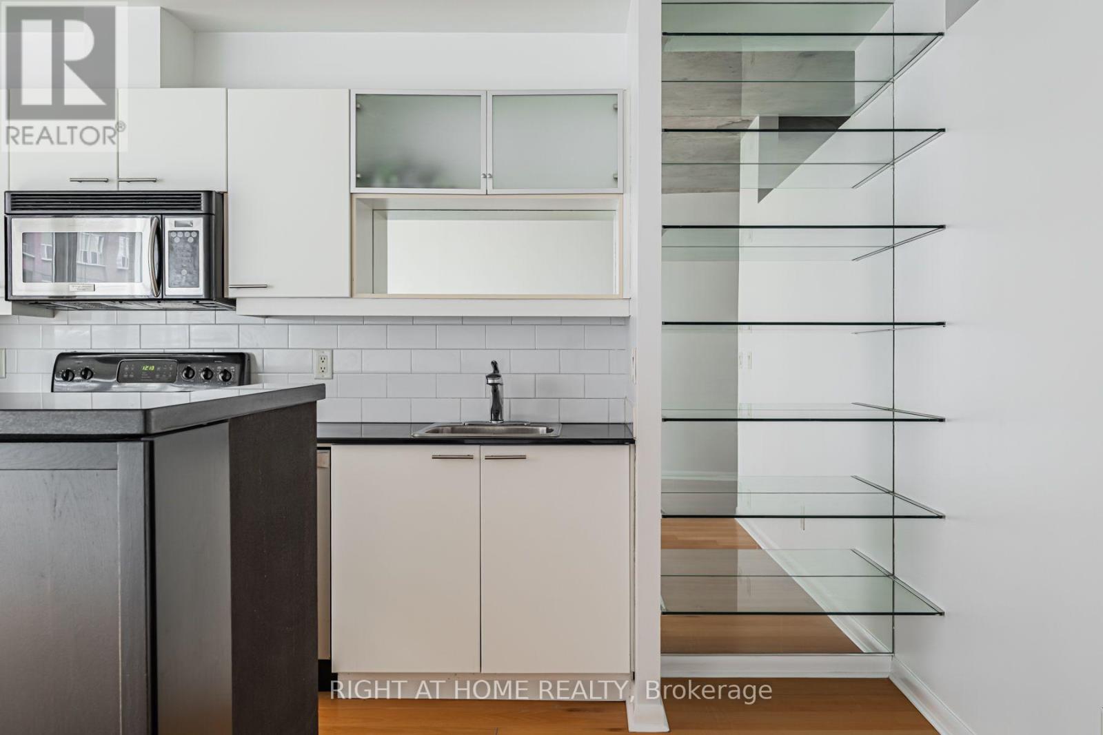 418 - 333 Adelaide Street E, Toronto, Ontario  M5A 4T5 - Photo 8 - C13594822