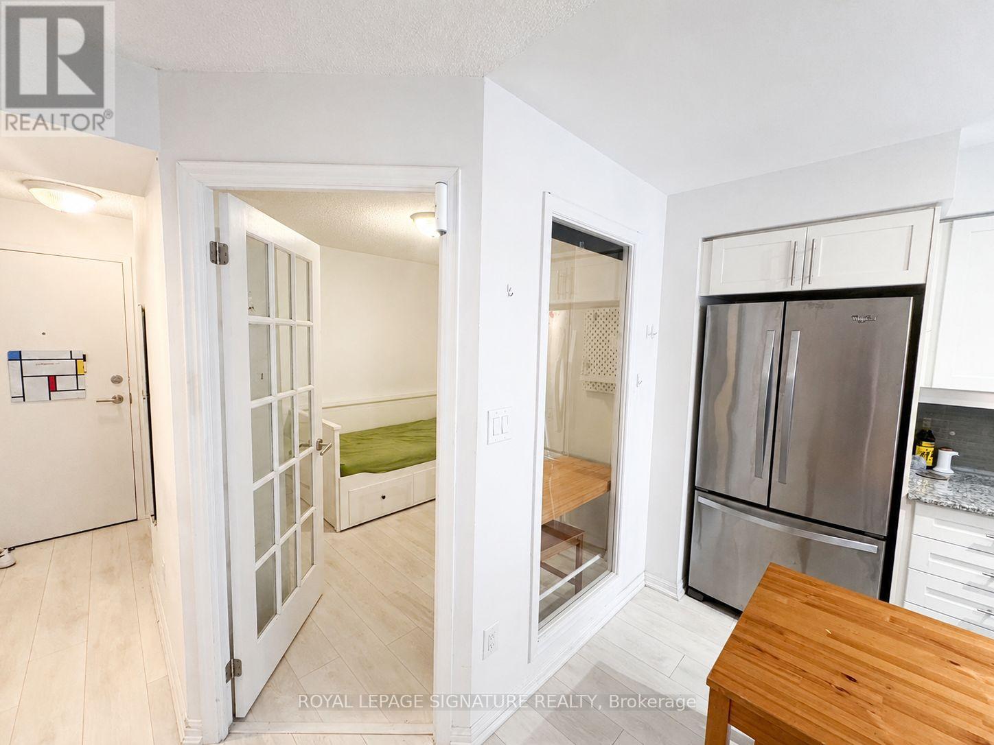 903 - 400 Adelaide Street E, Toronto, Ontario  M5A 1N4 - Photo 10 - C13594824