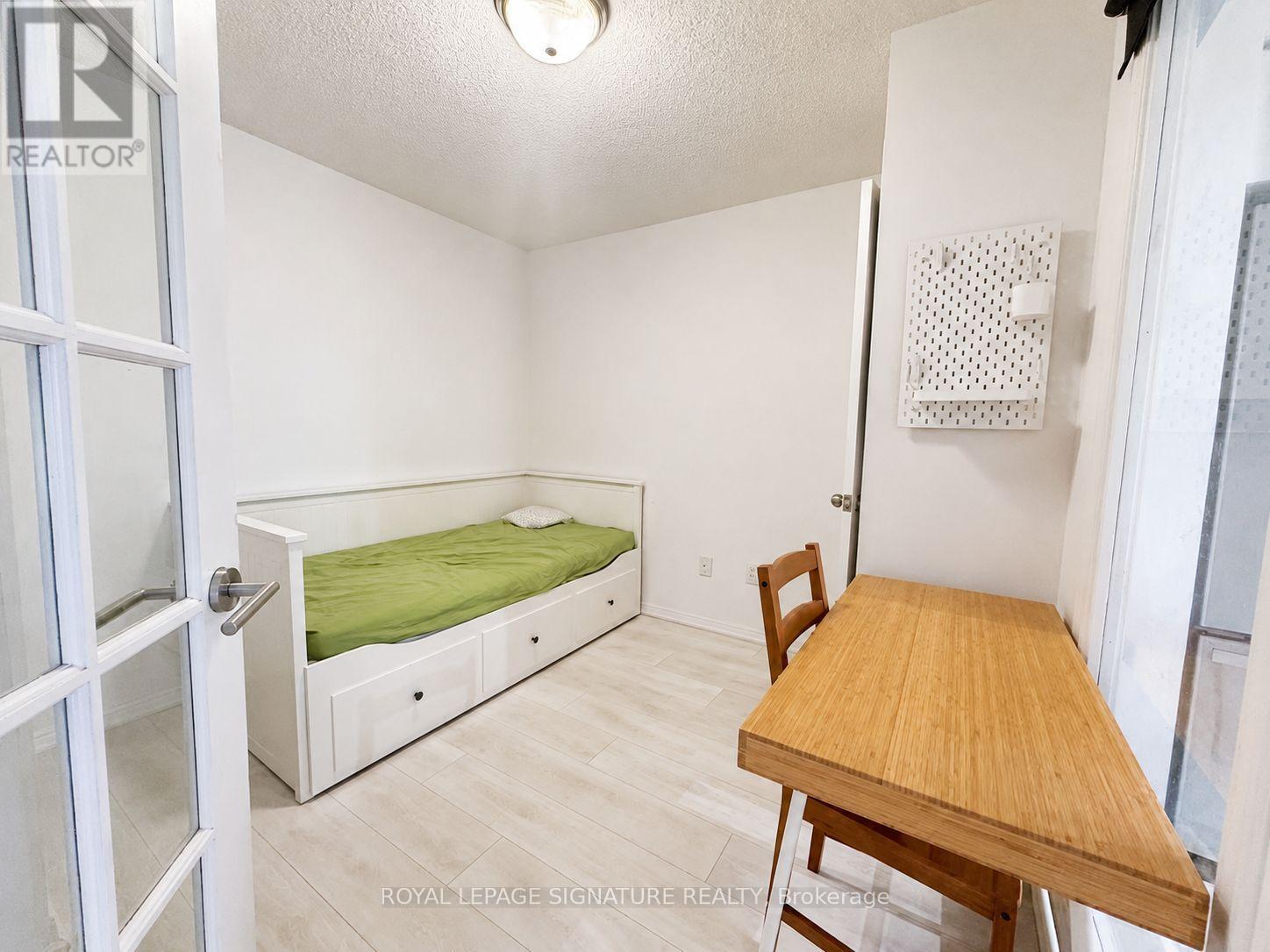 903 - 400 Adelaide Street E, Toronto, Ontario  M5A 1N4 - Photo 11 - C13594824