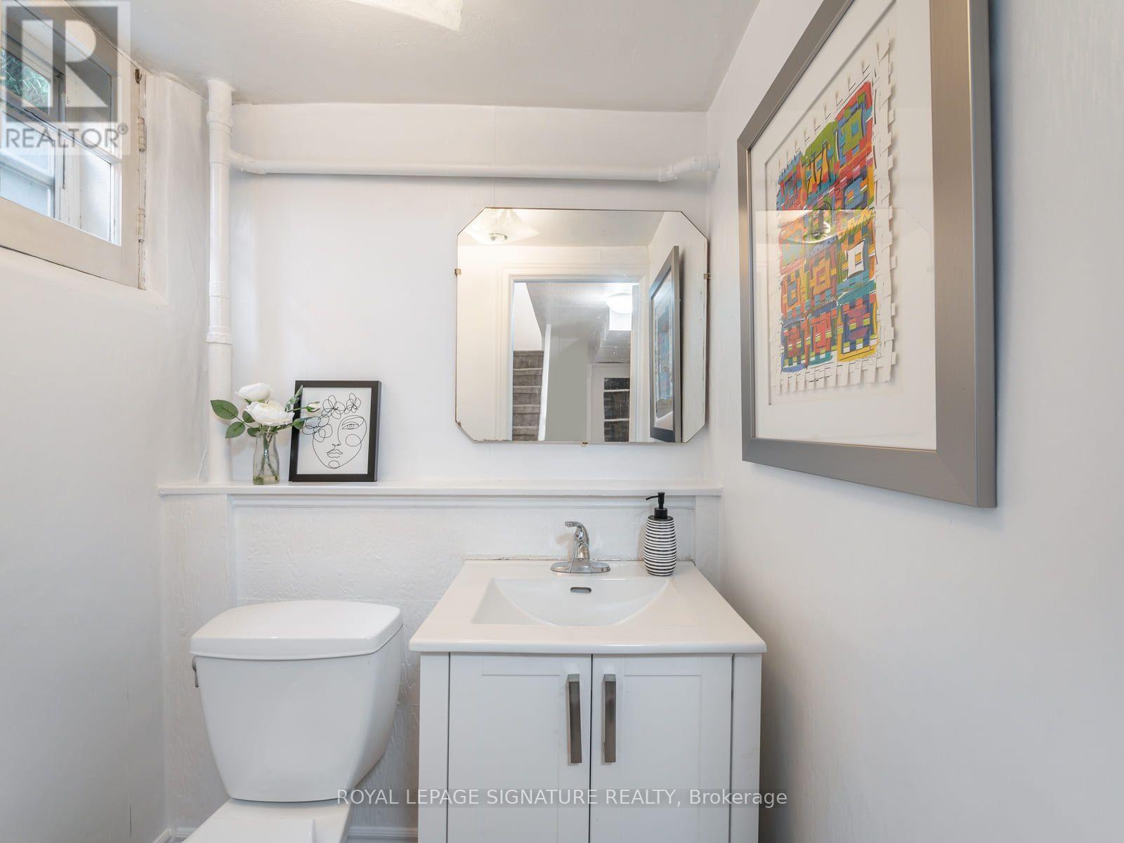 31 Brookview Drive, Toronto, Ontario  M6A 2K4 - Photo 33 - C13594858
